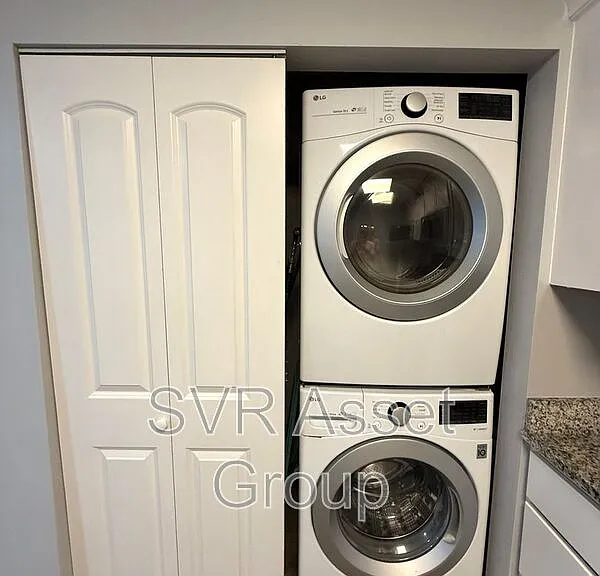 1033 Sea Hawk Dr — Photo 5