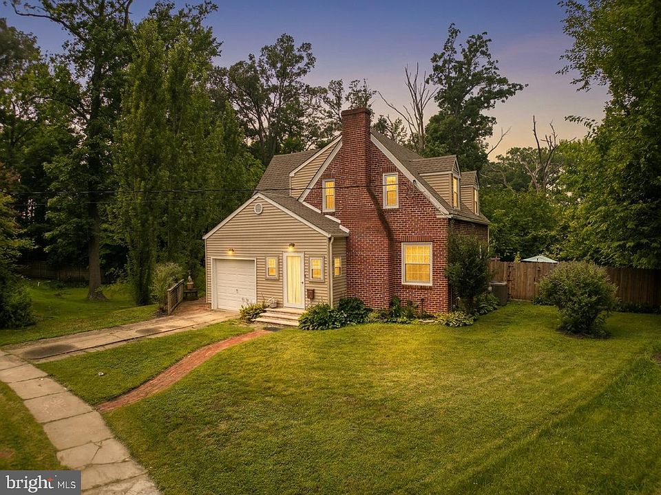 1st image of 52 Devon Rd