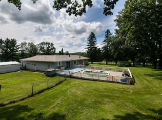 35320 County Road 14 Blvd, Cannon Falls, MN 55009