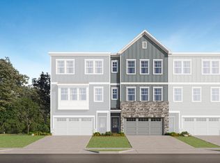 2867 Foster Woods Dr, Apex, NC 27502