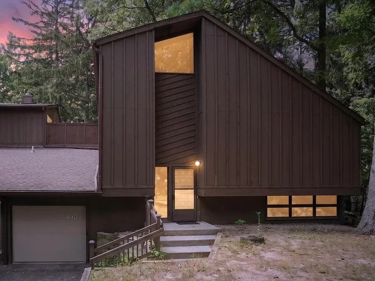 1234 Academic Way — Photo 1