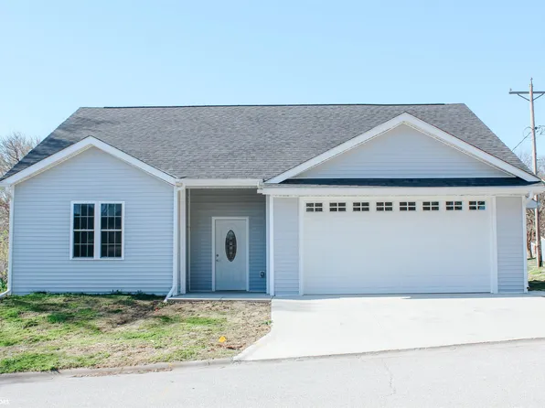 310 S St, Hamburg, IA 51640