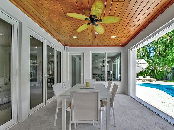 5th image of 1119 NW 6th Ave