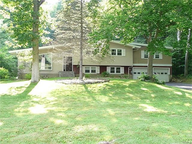 1st image of 2665 Gregory St