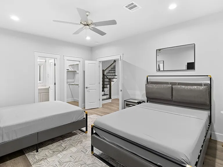 2508 Gray St — Photo 14