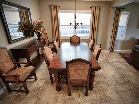 3rd image of 3105 Acorn Glen Way