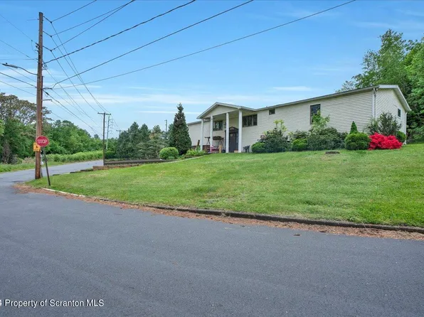 100 Erie St, Moosic, PA 18507