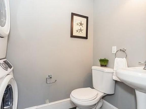 1/2 Bath including laundry and dryer