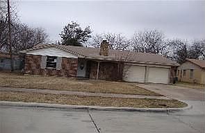 2nd image of 2046 Mildred Way