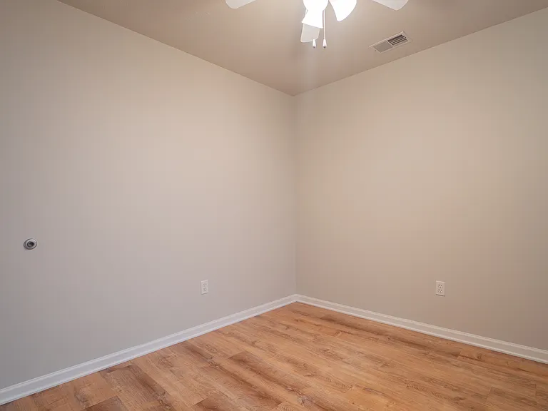 Dining/multi-purpose area