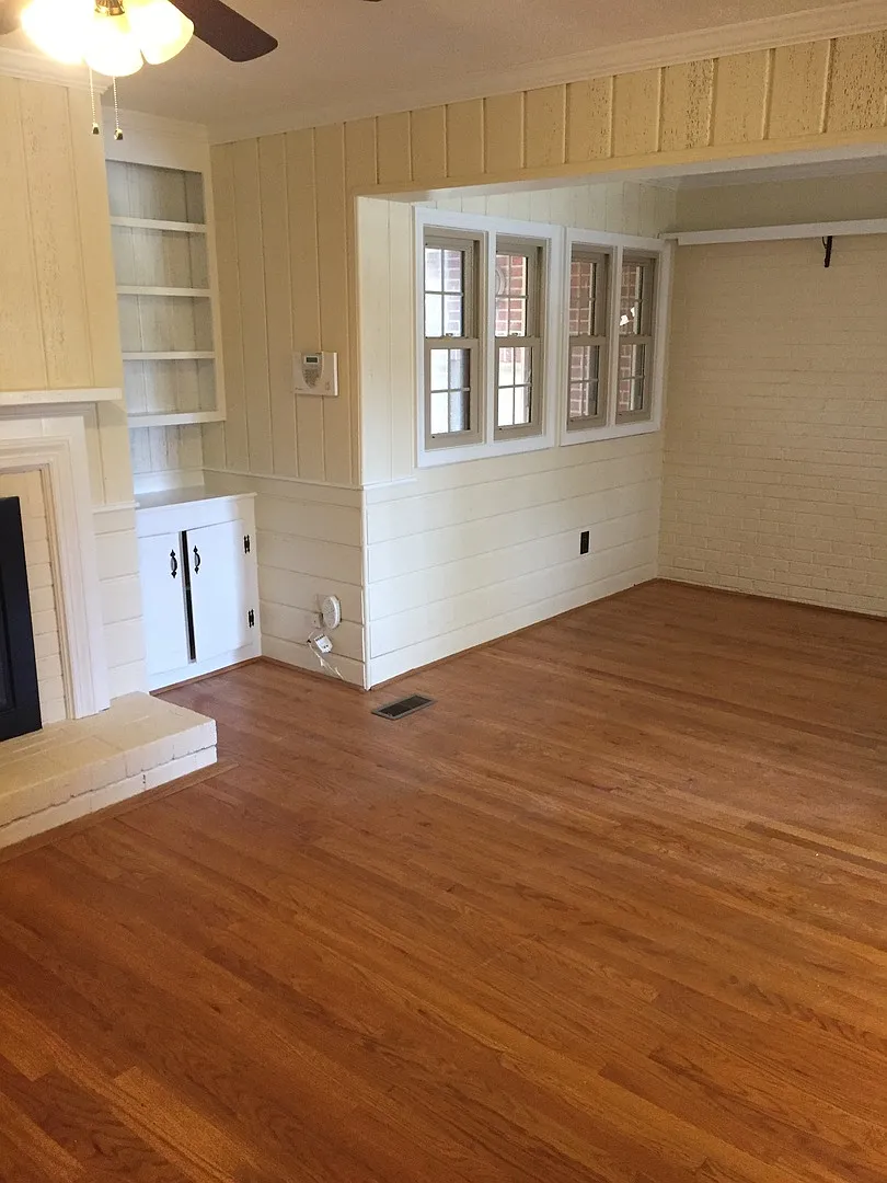 Move in Special 1/2 off the first months rent with 13 month lease — Photo 2