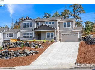 2778 Cascara Dr, Eugene, OR 97403