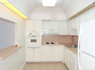 19390 Collins Ave #I4I1, Sunny Isles Beach, FL 33160
