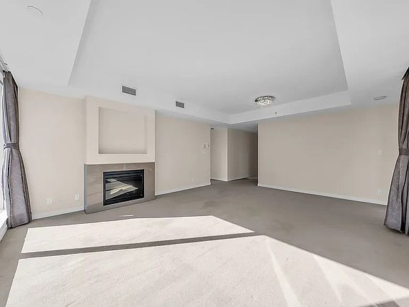 4th image of 5171 Brighouse Way #902