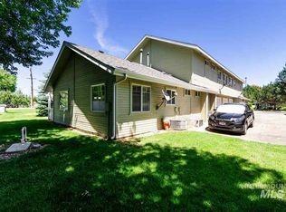 519 W State St, Eagle, ID 83616