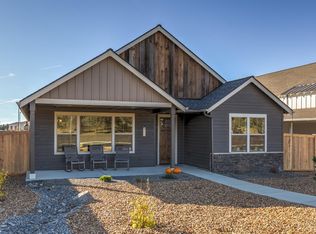 4052 SW Badger Ave, Redmond, OR 97756