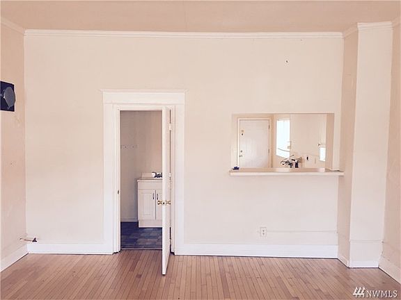 5th image of 8310 S Park Ave