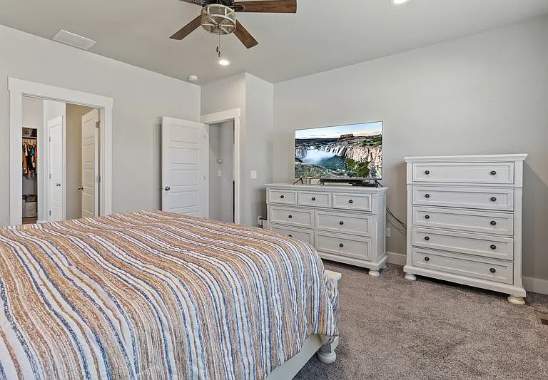 912 Birchton Loop — Photo 19