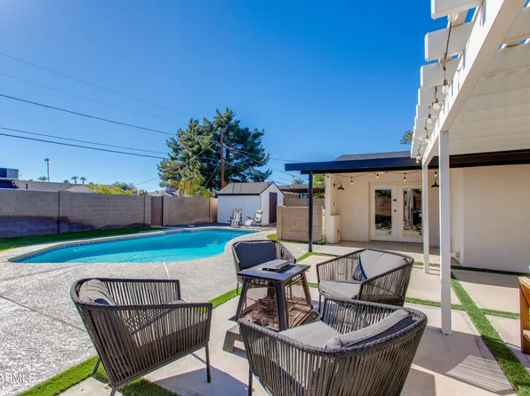 4035 E INDIANOLA Avenue, Phoenix, AZ 85018