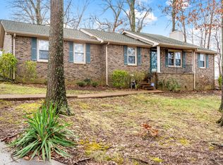 4004 S Breckenridge Ct, Springfield, TN 37172
