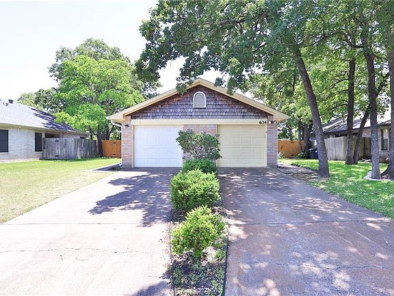 3rd image of 634 San Mario Ct