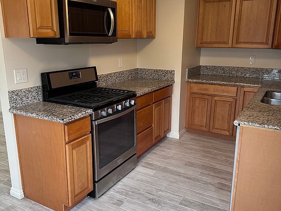 2nd image of 1950 Parsons St APT A