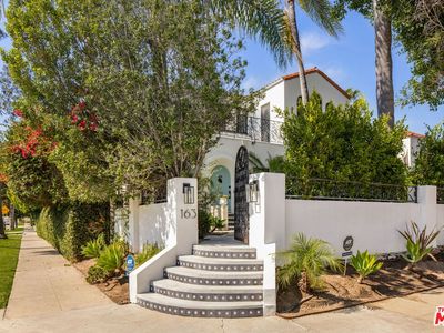163 S Larchmont Blvd, Los Angeles, CA, 90004