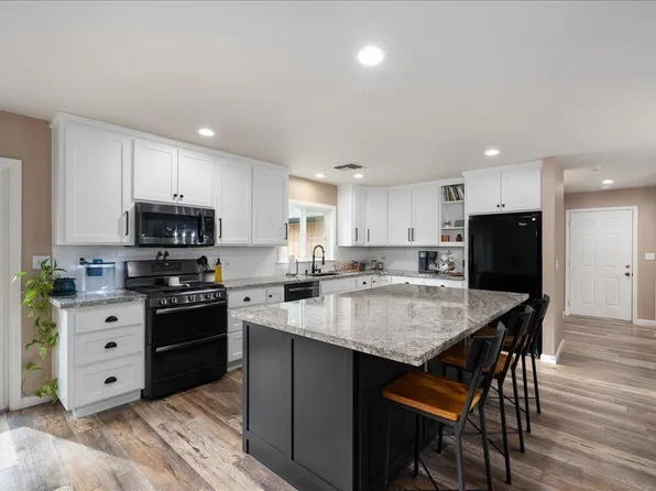 4501 Larapin Way, Garden Valley, CA 95633