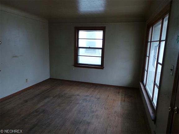 3rd image of 11804 Tonsing Dr