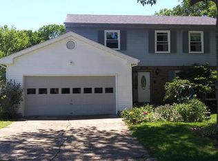 9104 Lethborough Dr, Jeffersontown, KY 40299