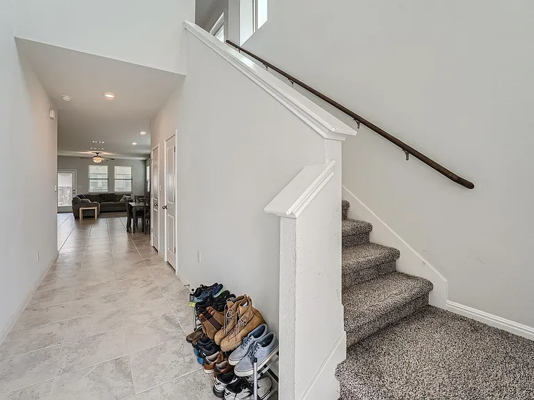 104 Red Cedar Ct — Photo 16