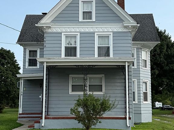 2nd image of 131 Maple Ave