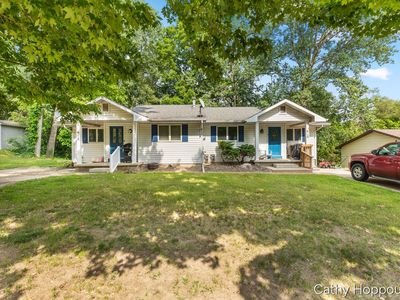610-612 N Dexter St, Ionia, MI, 48846