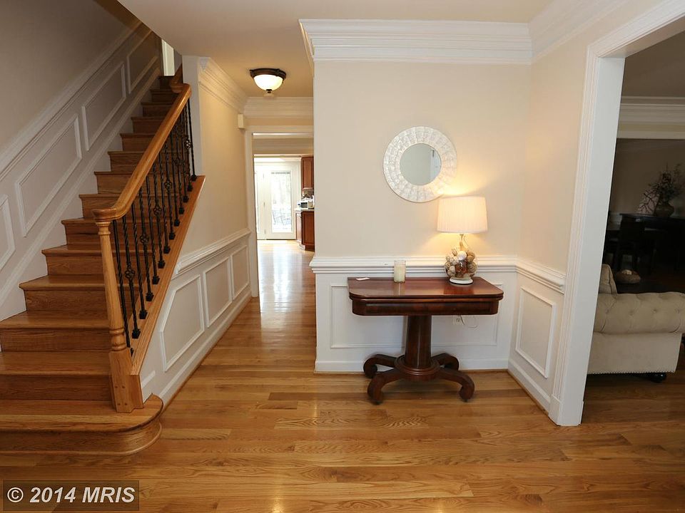 4912 Oakcrest Dr, Fairfax, VA 22030 Zillow