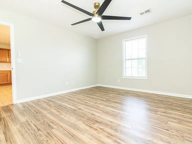134 Twin Lakes Dr — Photo 14