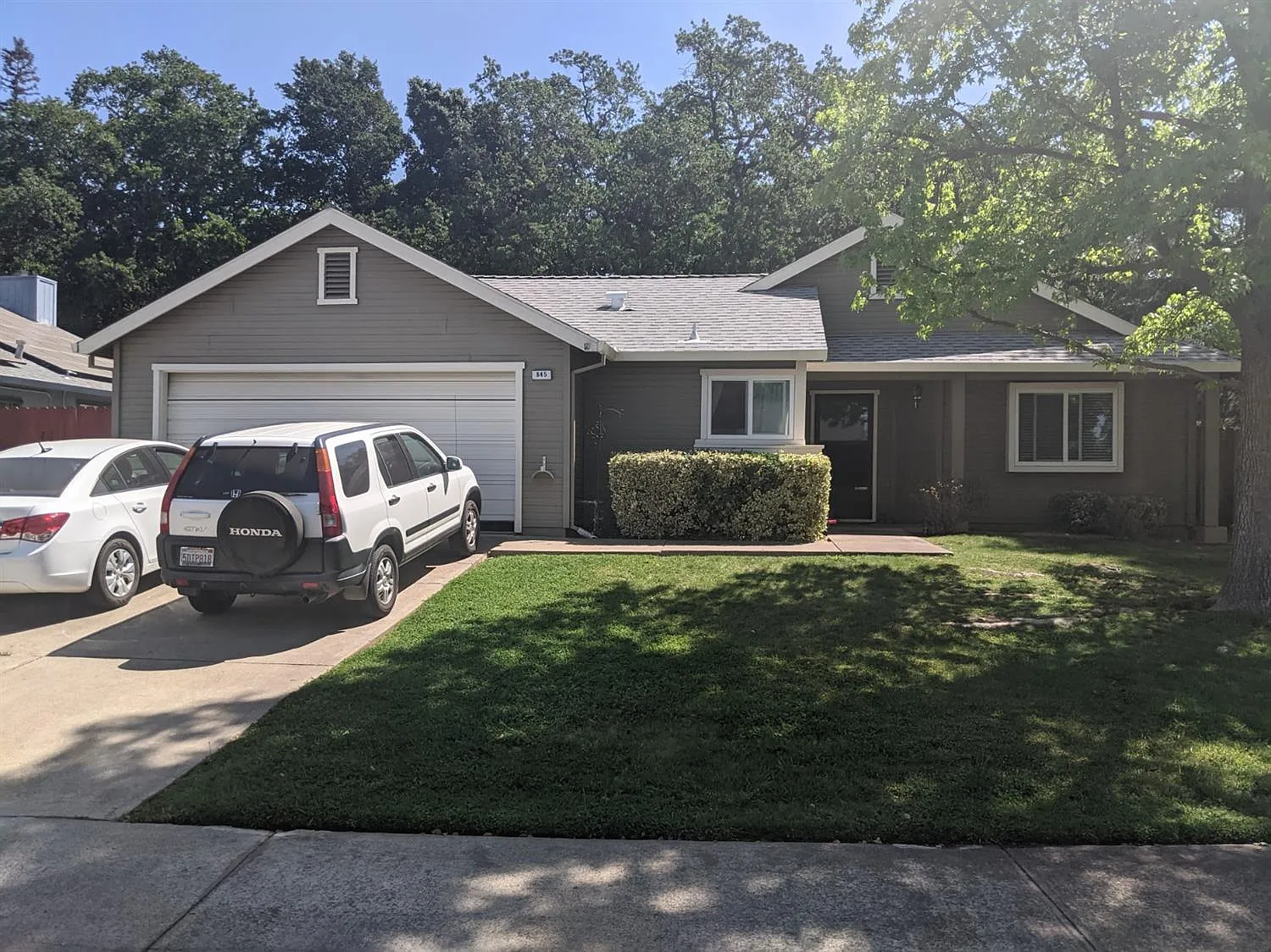 845 Stetson Way photo 1