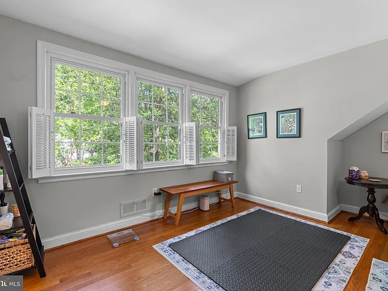 5121 Baltan Rd — Photo 32