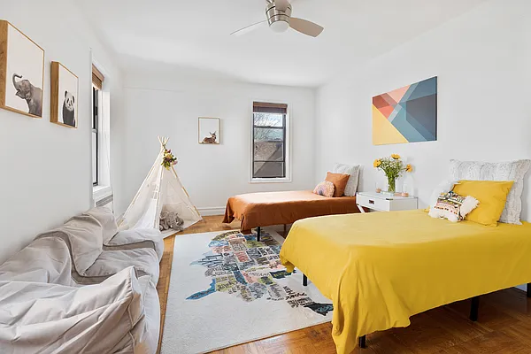 Sold by Compass | media 10