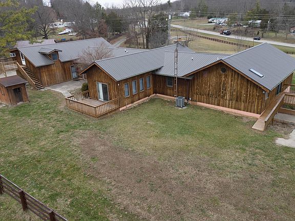 4th image of 8594 Morehead Rd