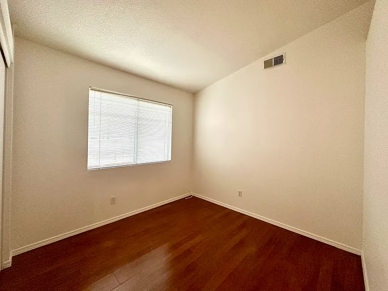 847 Single Tree Dr — Photo 11