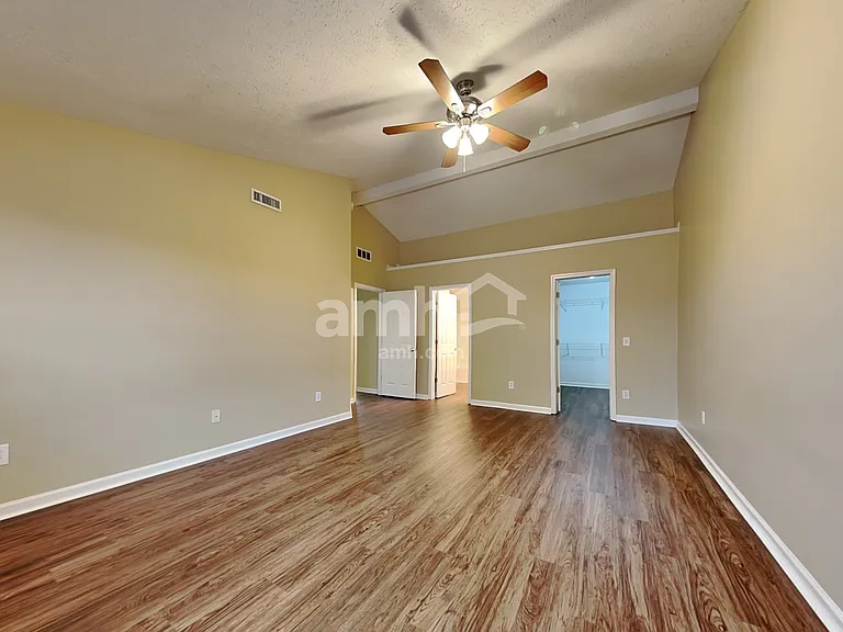 10942 Alamosa Dr — Photo 13