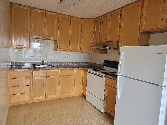 4th image of 1255 10th Ave APT 6