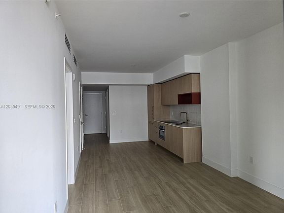 5th image of 90 NE 32nd St #305