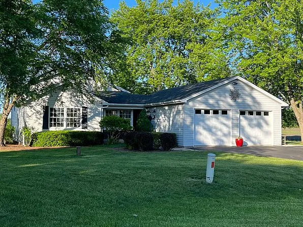 30925 N Fremont Ave, Grayslake, IL 60030