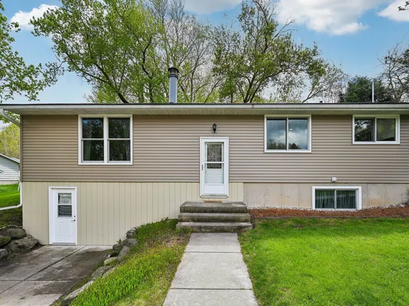833 Ocean Rd, Madison, WI 53713