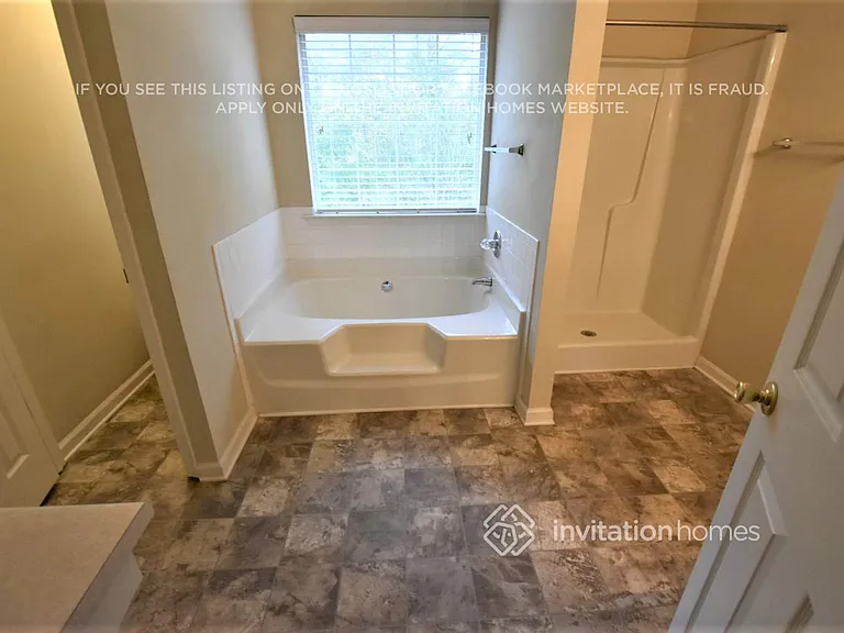 3907 Brandon Lee Way — Photo 7