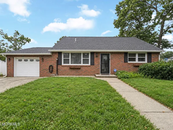 417 Leeward Avenue, Beachwood, NJ 08722