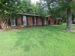 3911 Rouse Ridge Ct, Montgomery, AL 36111