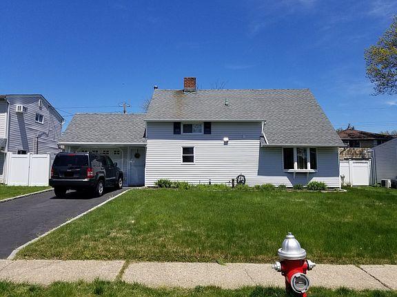 2nd image of 79 Winter Ln