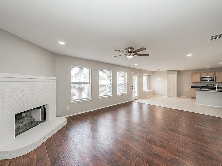 1217 Katy Dr — Photo 36
